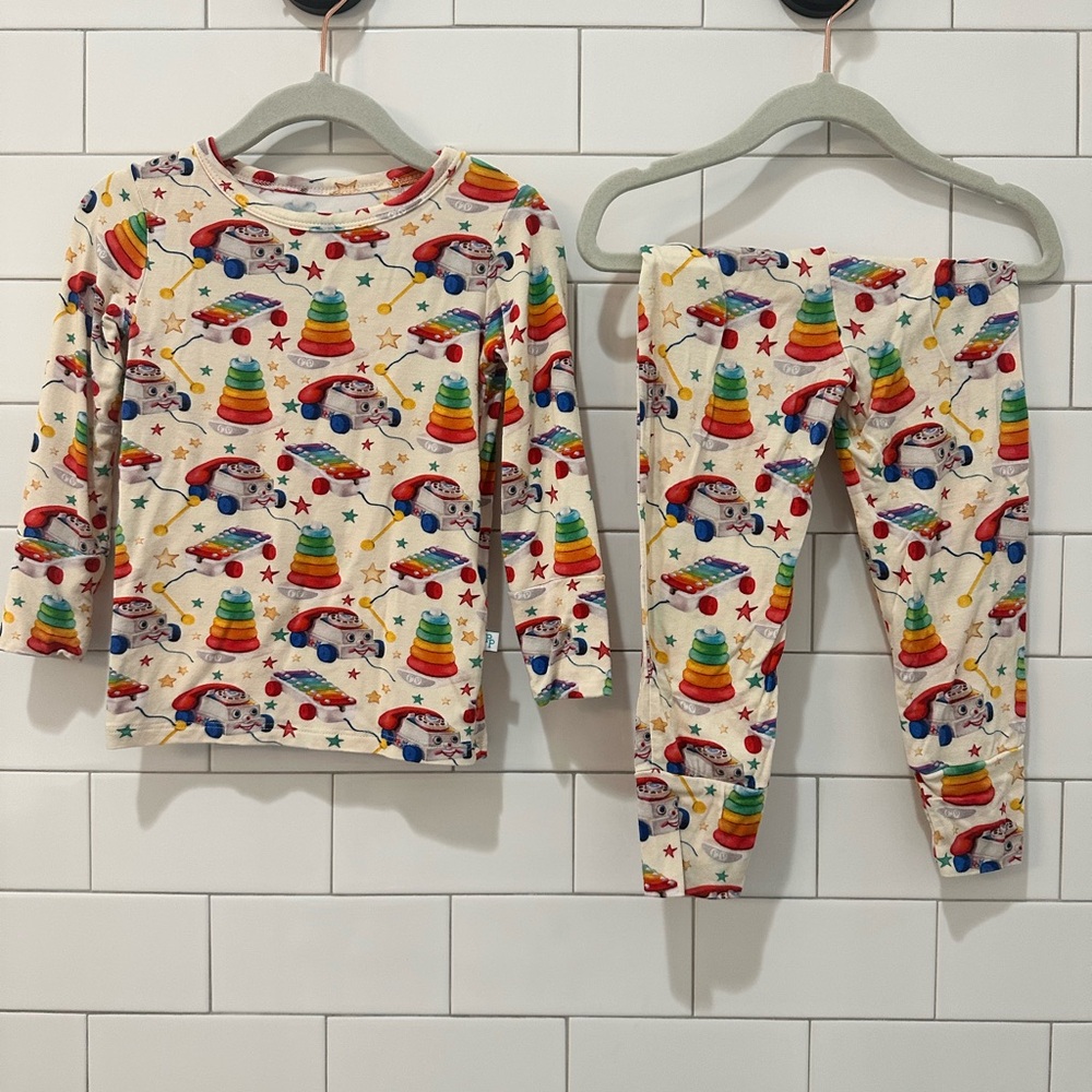 Posh Peanut + fisher price Vintage Toys Pajama Set 18-24